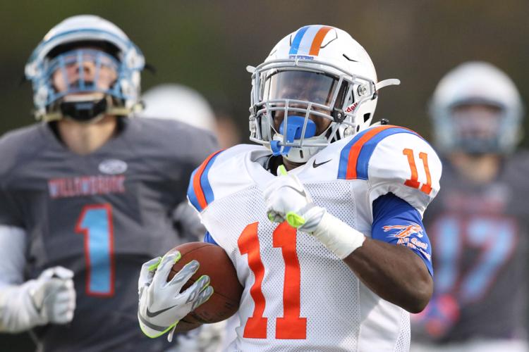 East St. Louis impressive in all phases of victory at Willowbrook