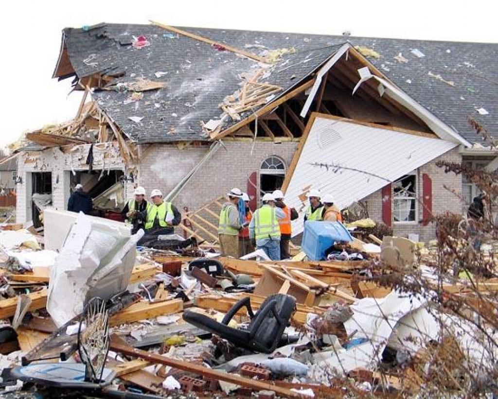 Explosion Rocks Pontoon Beach Neighborhood Illinois Suburban Journals Stltoday Com