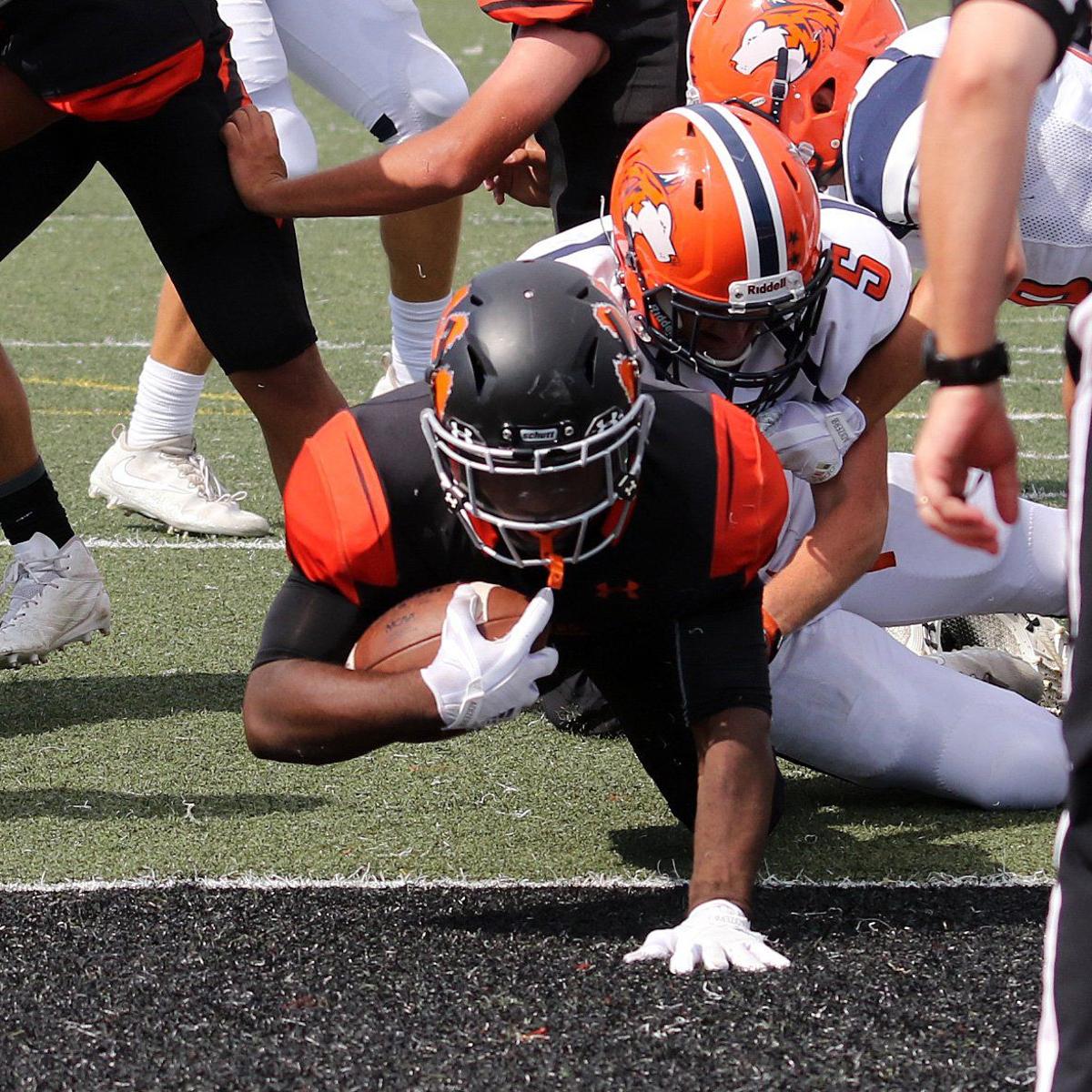 Cbc Cadets At Edwardsville Tigers High School Football