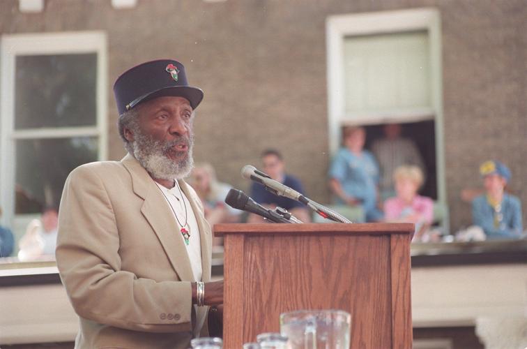 St. Louis native Dick Gregory, comedian and civil rights figure, has died