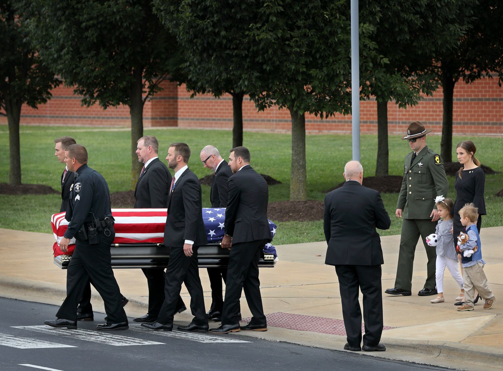 'A Light In Our Dark World.' Hundreds Remember Trooper Nick Hopkins At ...