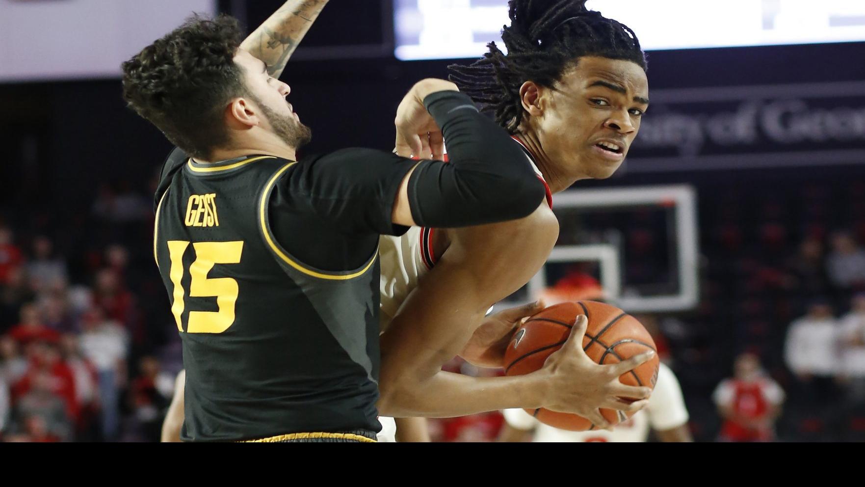 Surprise Starter Mitchell Smith Helps Mizzou Clamp Down On