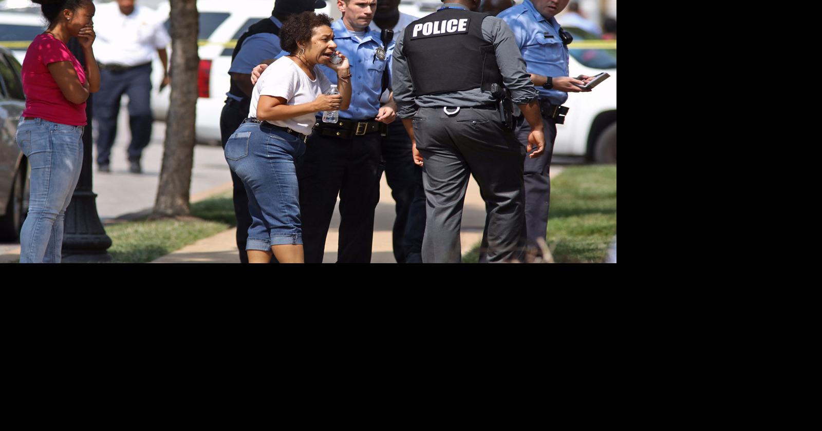 Suspects in custody in shooting of 2 St. Louis police officers and ...