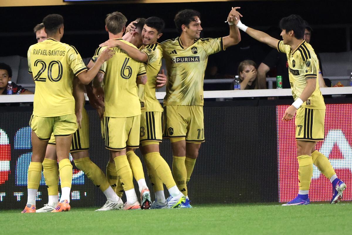 MLS: �����Ӱ�ԭ�� CITY SC at D.C. United