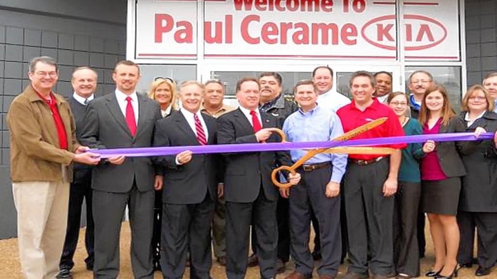 Paul Cerame Opend New Dealership In Florissant Metro St Louis News Stltoday Com