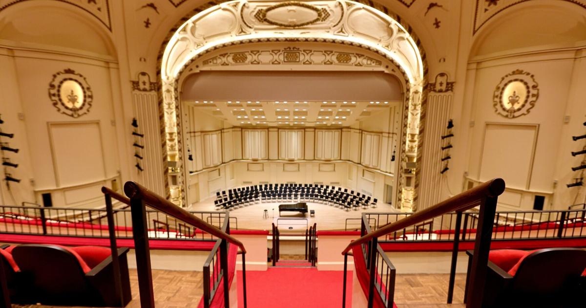 Don't expect to see the orchestra at the St. Louis Symphony's latest ...