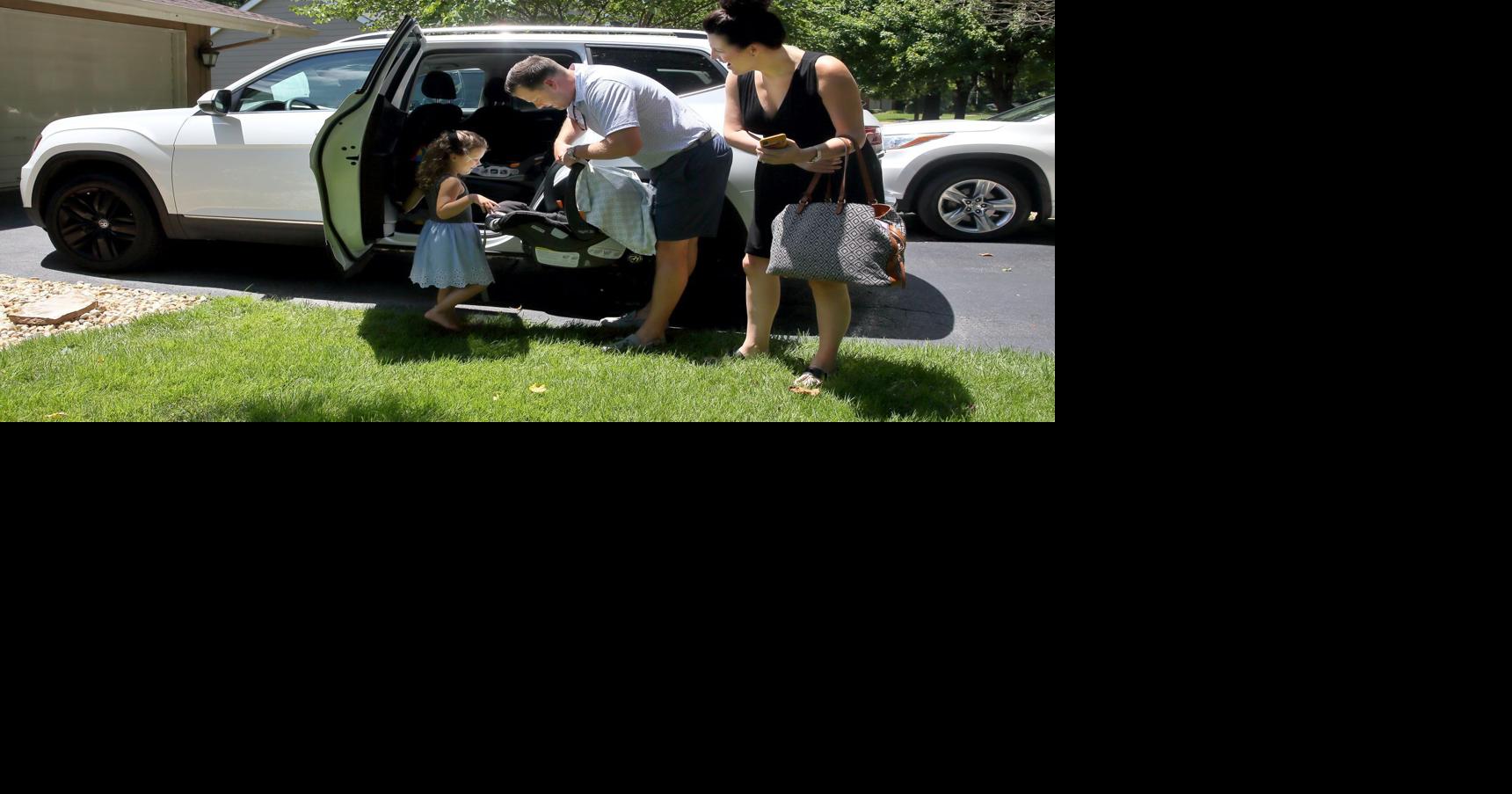 New Census figures show more people moved to the state from elsewhere in the country than international immigrants for the first time since 2021.