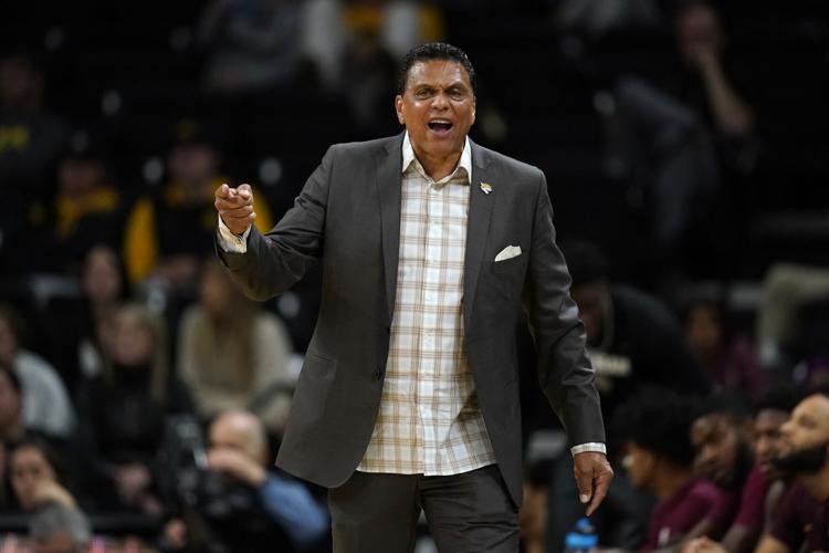 How to watch Illinois vs. BethuneCookman basketball — TV channel, live