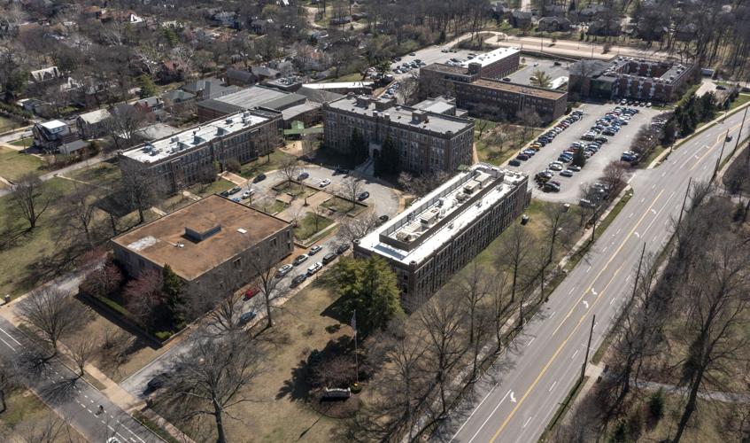 Fontbonne University closing