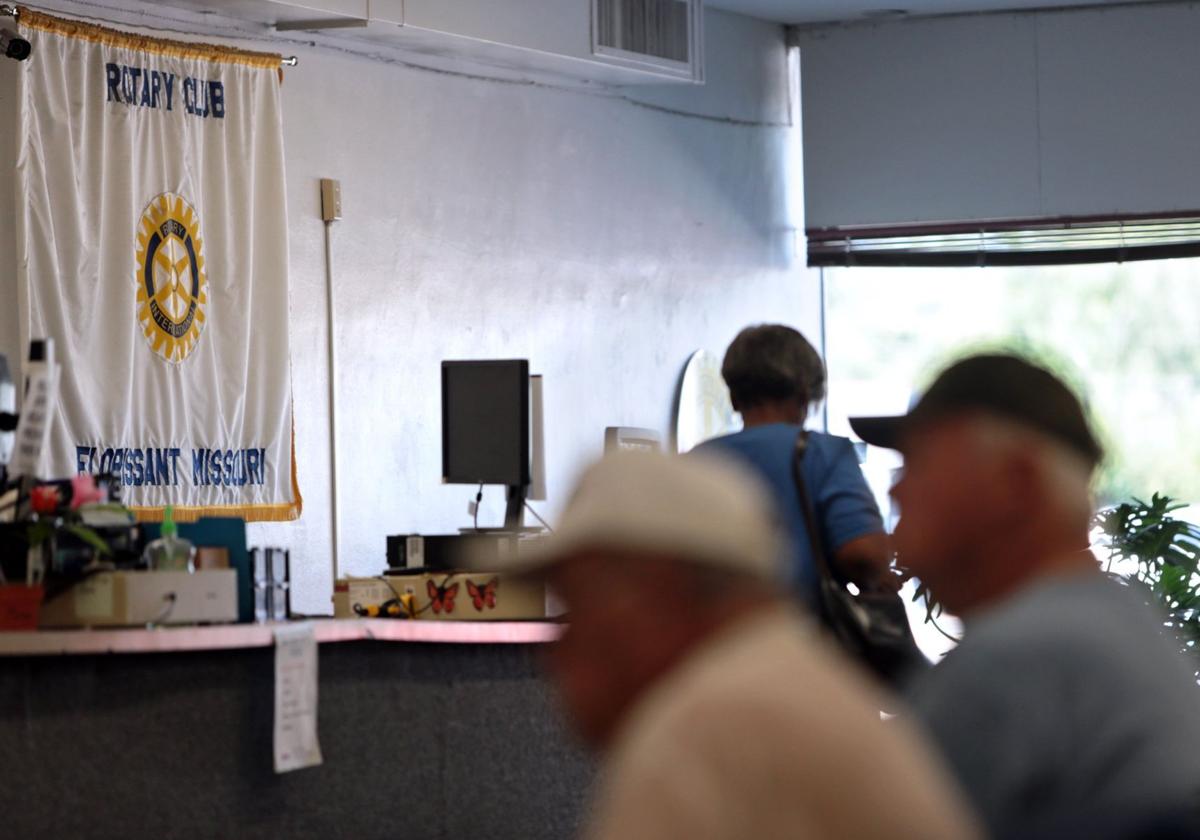 End Of An Era Florissant Dmv Shifts From Rotary Club Into Private Hands Metro Stltoday Com