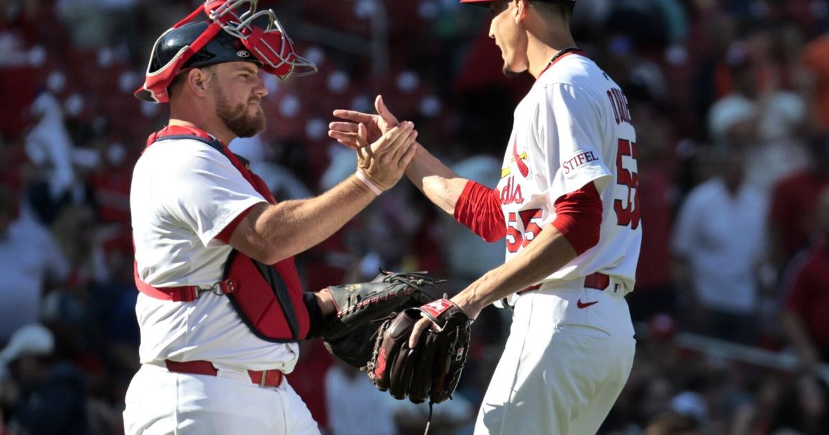 Riley O'Brien findet in den späten Innings nach Hause ...