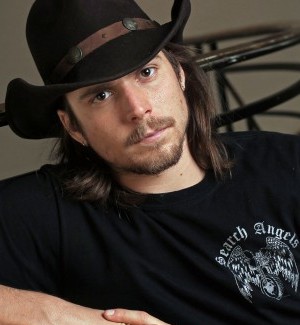 Lukas Nelson : News