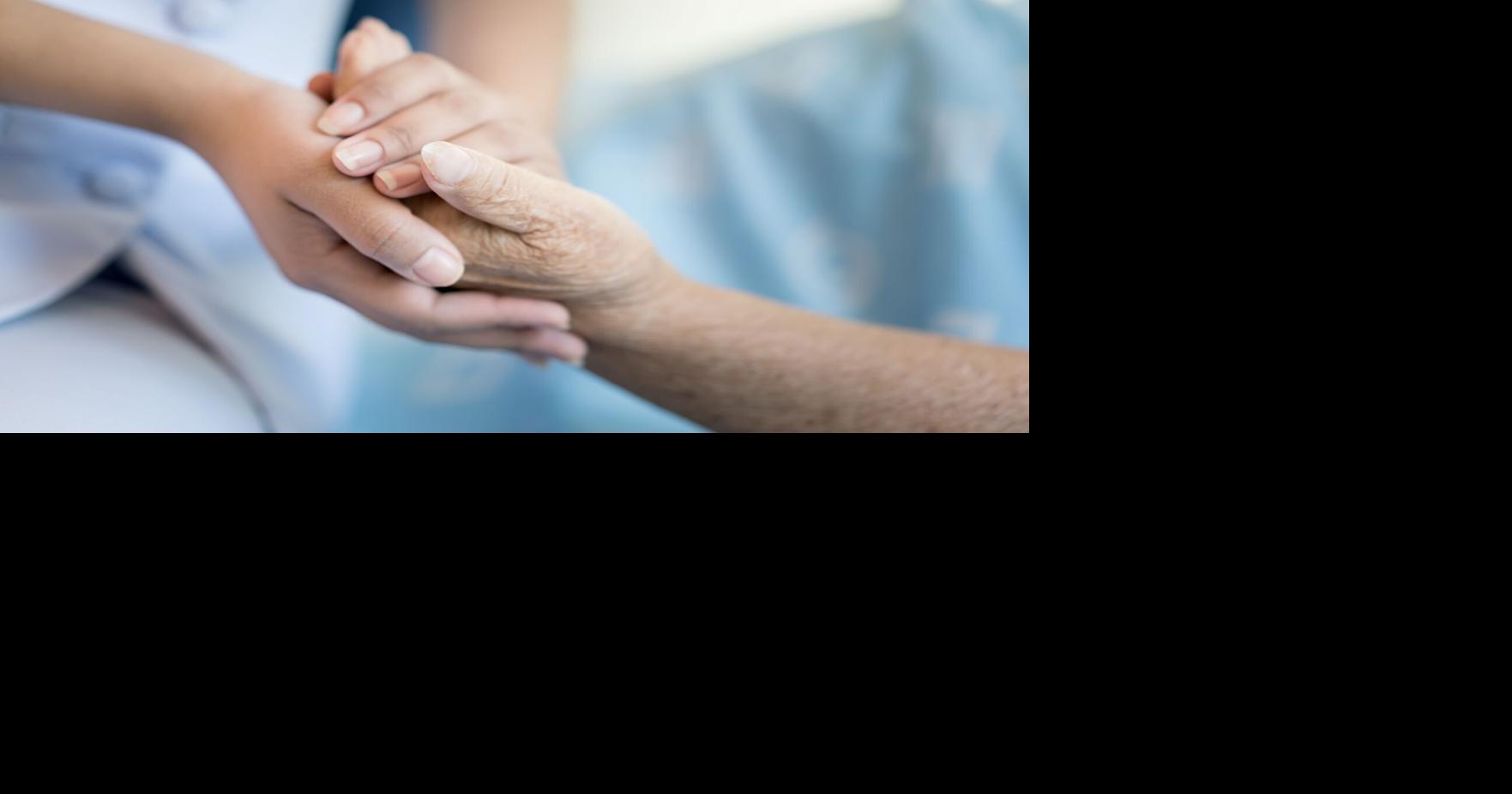 Frau aus Florida wegen des Verkaufs gefälschter Krankenpflegediplome ...