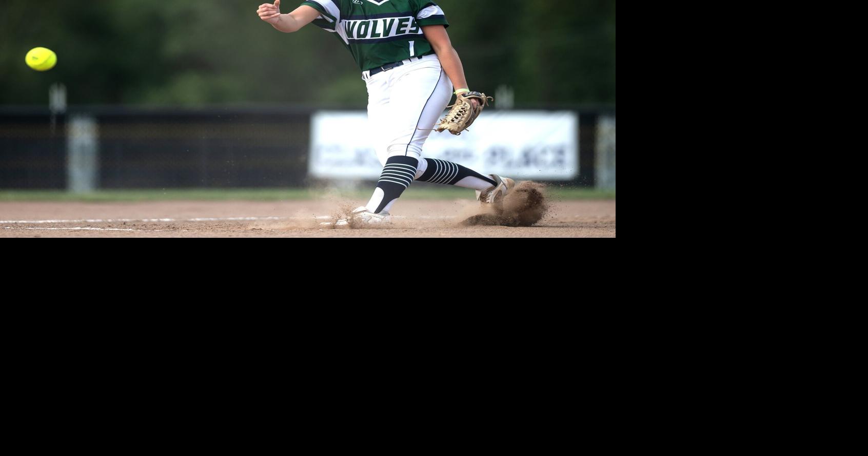 Libby Gauspohl helps Wolves continue early-season roll with win over ...
