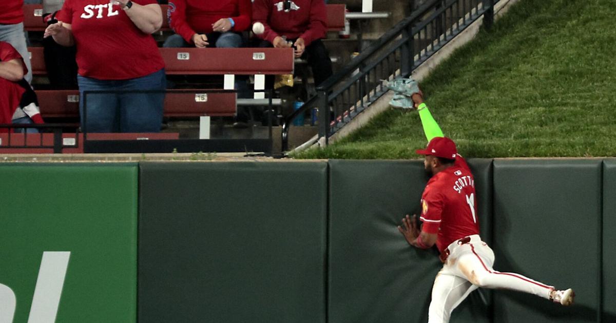 Cardinals drop opener to Mets after homer, error lead to New York's ...