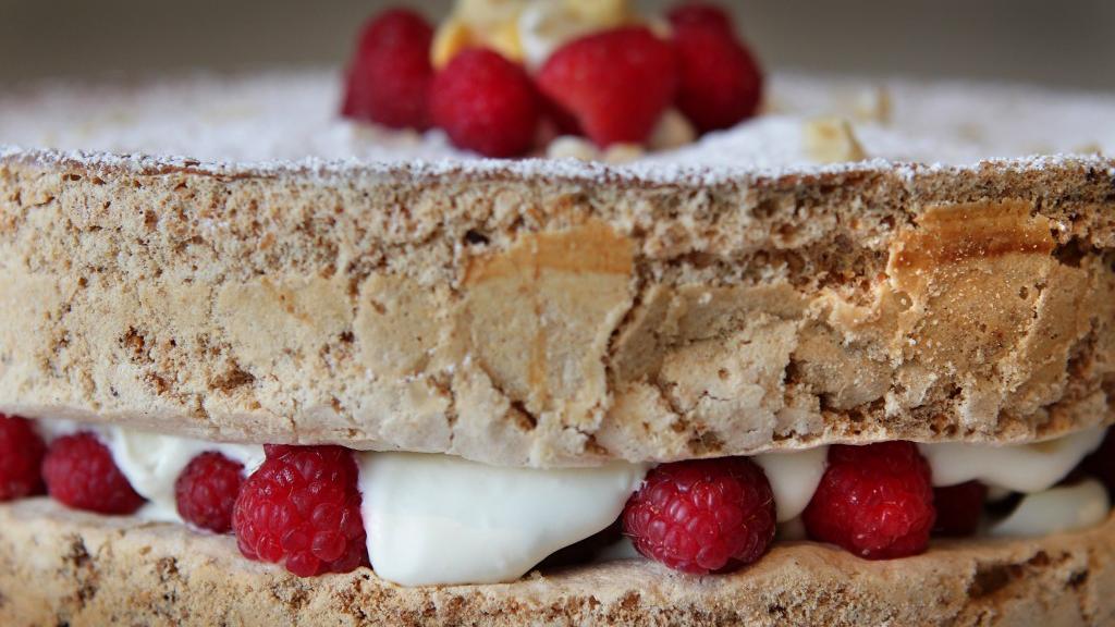 Hazelnut Meringue With Fresh Raspberries And Whipped Cream Recipes Stltoday Com Hazelnut Meringue With Fresh Raspberries And Whipped Cream Recipes Stltoday Com