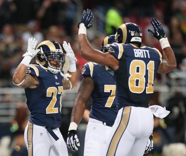 Rams coach Fisher: I'm glad I'm not wearing the Color Rush uniform