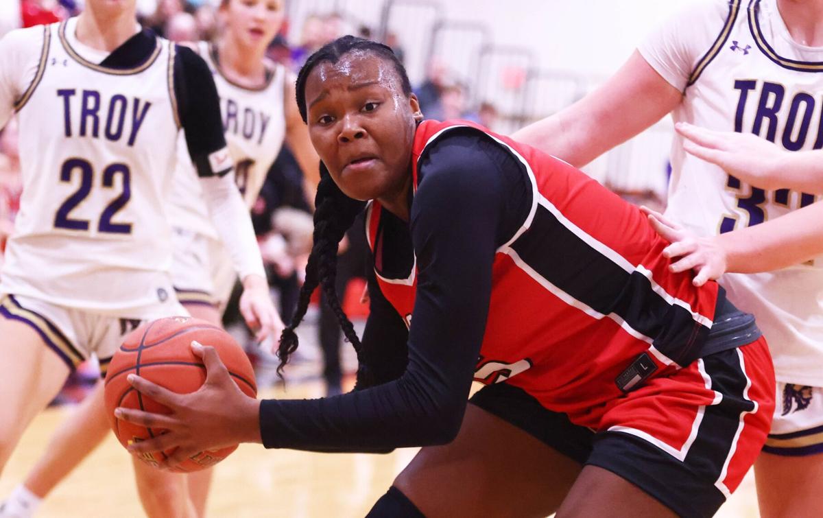 URSULINE_06_PB.JPGSTL1050152977