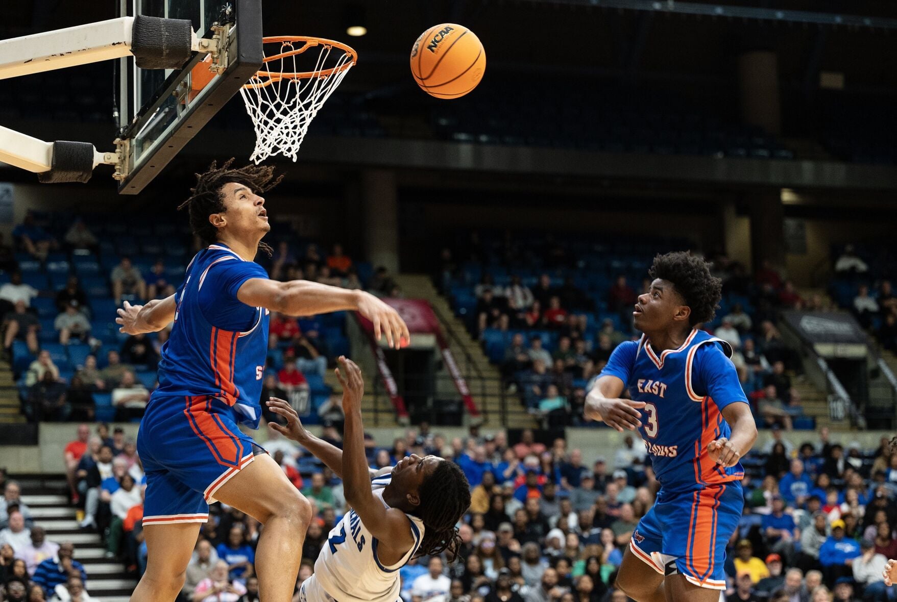 stltoday.com - Steve Overbey | Post-Dispatch - East St. Louis carries momentum, confidence into Class 3A boys basketball state tournament
