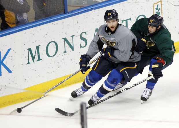 Blues' Nichol to retire; Lehtera stays in KHL