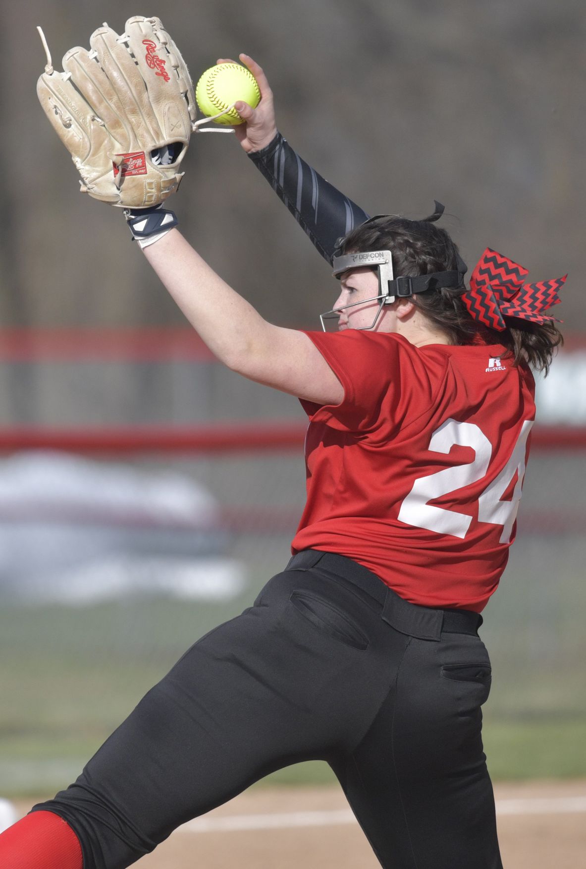 Young takes center stage as Triad blows past Mater Dei | Softball 