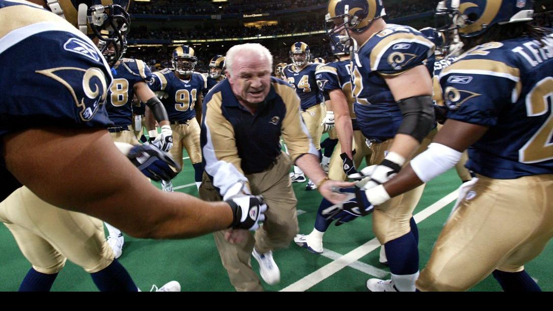 Jim Hanifan, legendary coach with the Big Red and Rams, dies at age 87