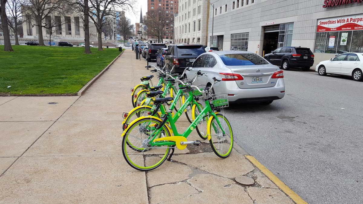 St. Louis&#39; bike-share system gets underway with LimeBike and Ofo | Metro | www.paulmartinsmith.com