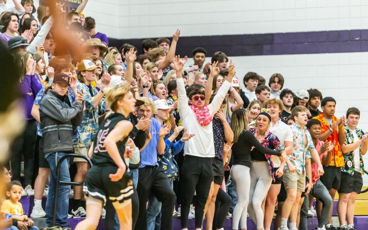 Troy knocks off De Smet to win own tournament for first time in 16 years
