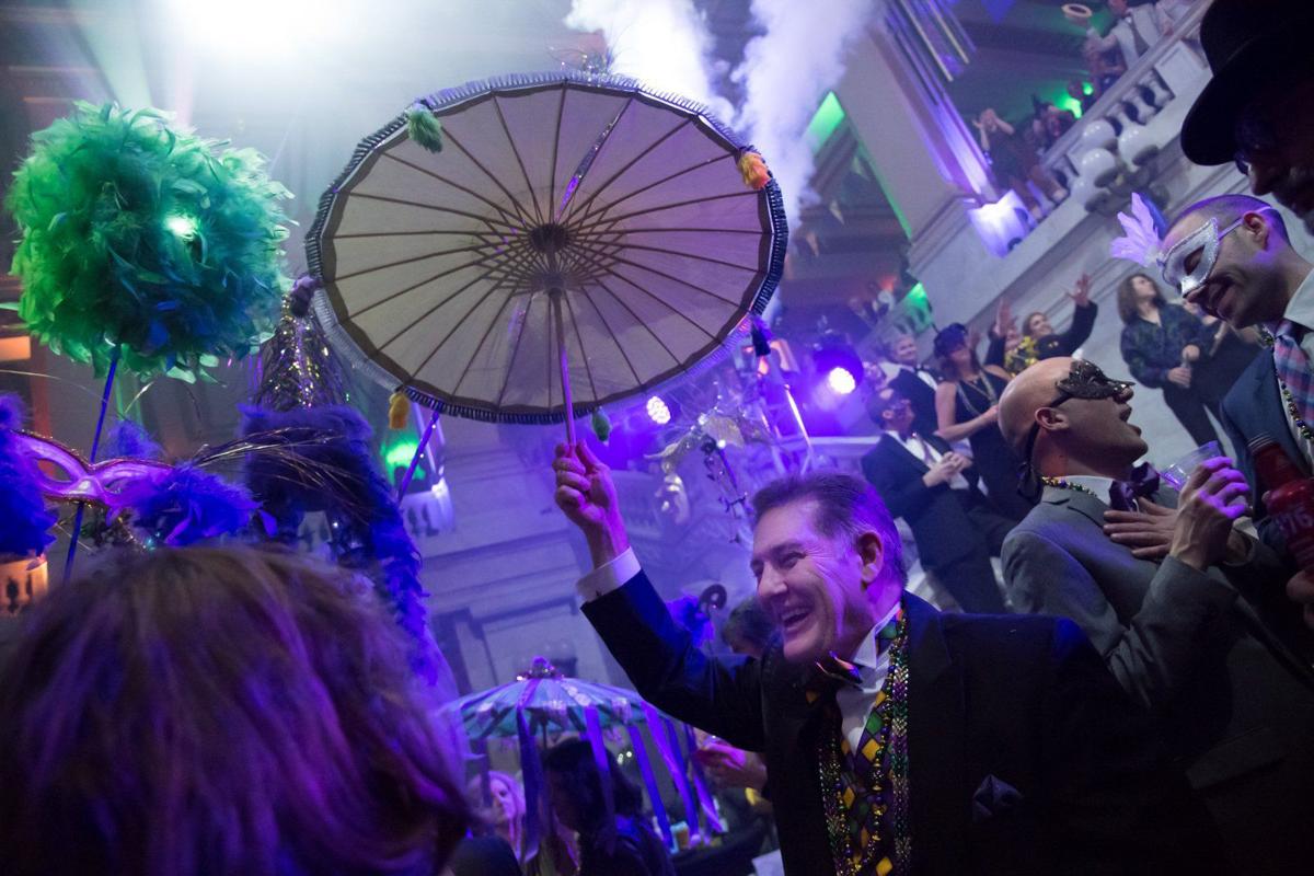 iParty Mayor's Mardi Gras Ball at City Hall Entertainment