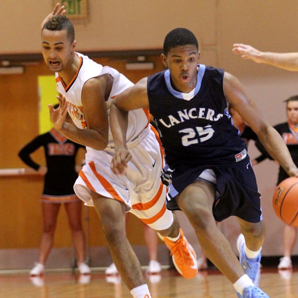 Belleville East Has Big Week Cbc Honors Hughes And State Champs