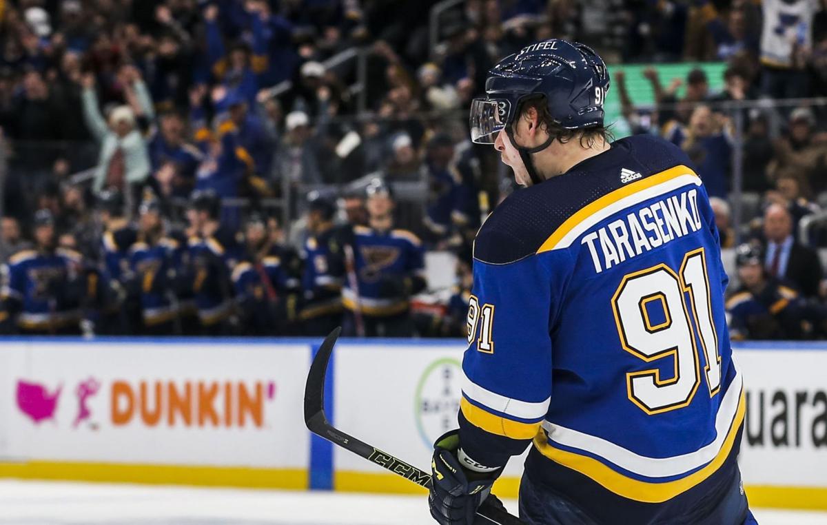 Image: https://bloximages.newyork1.vip.townnews.com/stltoday.com/content/tncms/assets/v3/editorial/9/58/9584b24a-9dda-50d8-9a02-daf09a047b34/61bd63de8e9d5.image.jpg?crop=1677%2C1065%2C5%2C7&resize=1200%2C762&order=crop%2Cresize