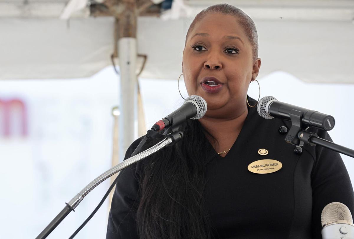 Jamestown Mall demolition begins symbolically