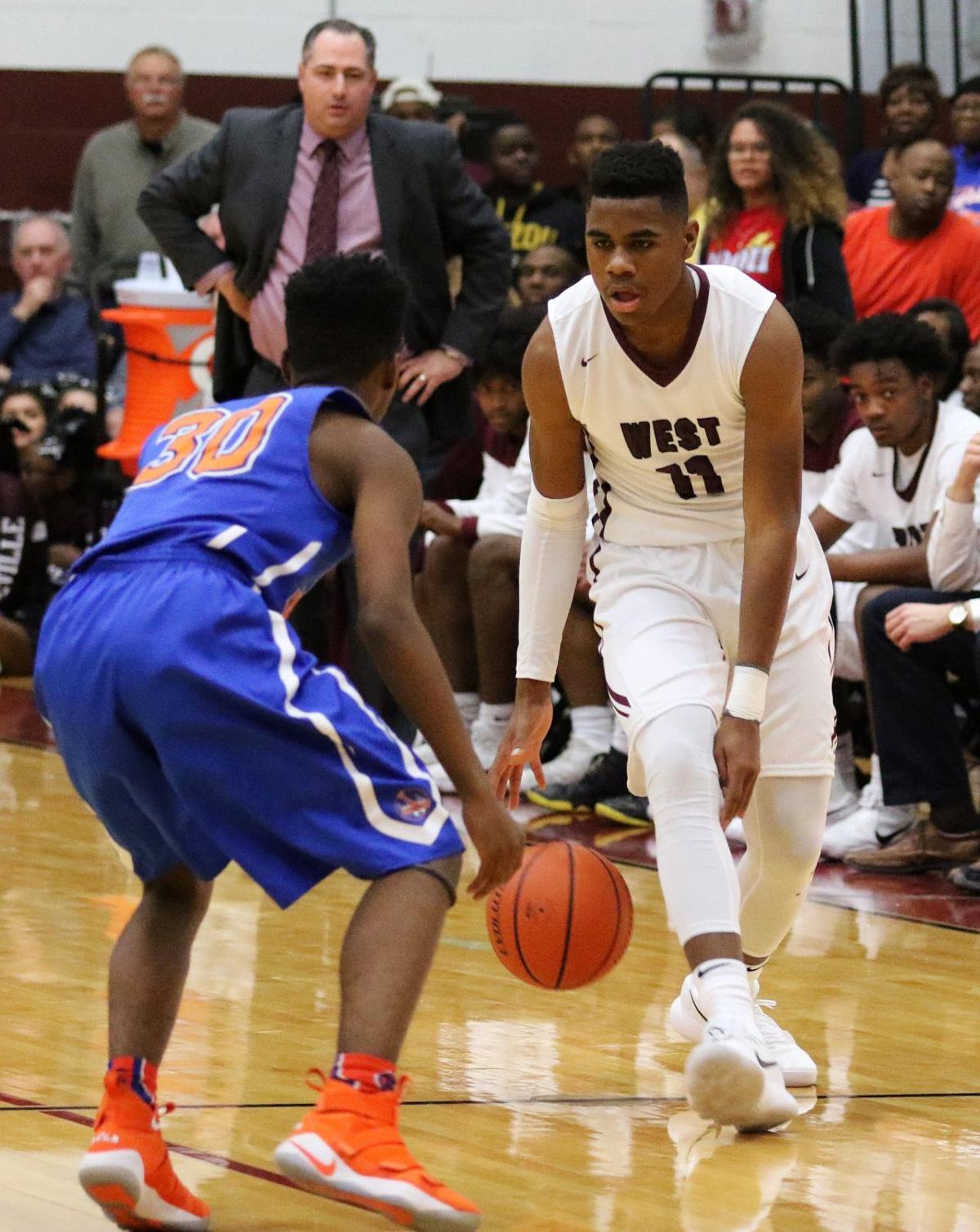 Liddell Showcases All Around Game As Belleville West Rolls East St Louis Boys Basketball Stltoday Com