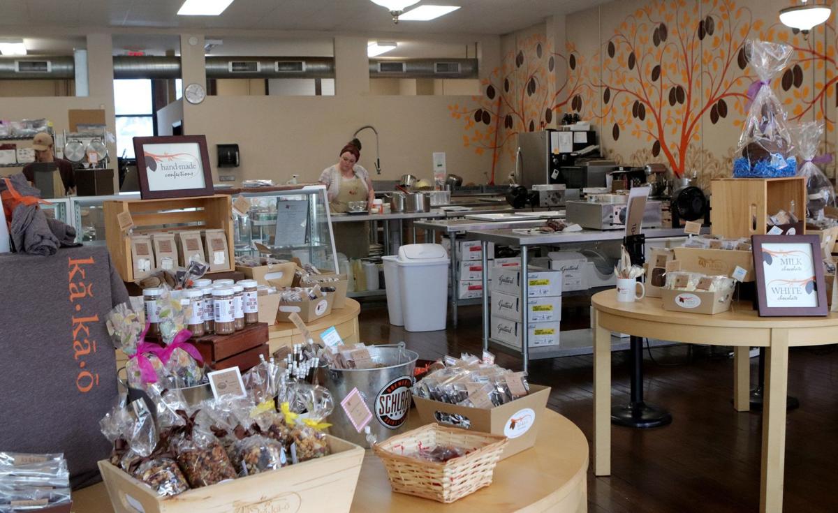 St Louis Chocolatiers Hit Sweet Spot Between Innovation Tradition Local Business Stltoday Com
