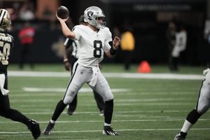 FOOTBALL-NFL-NO-OAK/