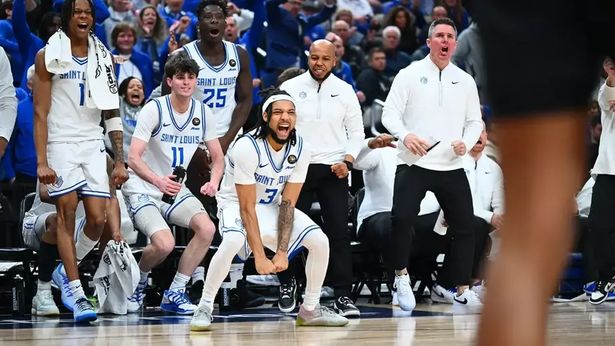 MBB PREVIEW: Billikens, Flyers Clash Saturday in A-10 Semifinals