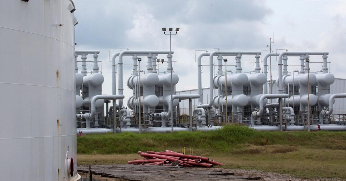 ANALYSIS Depleted US oil stash loses potency as Iran war grinds on Timothy Gardner, Arathy Somasekhar and Anushree Mukherjee Reuters