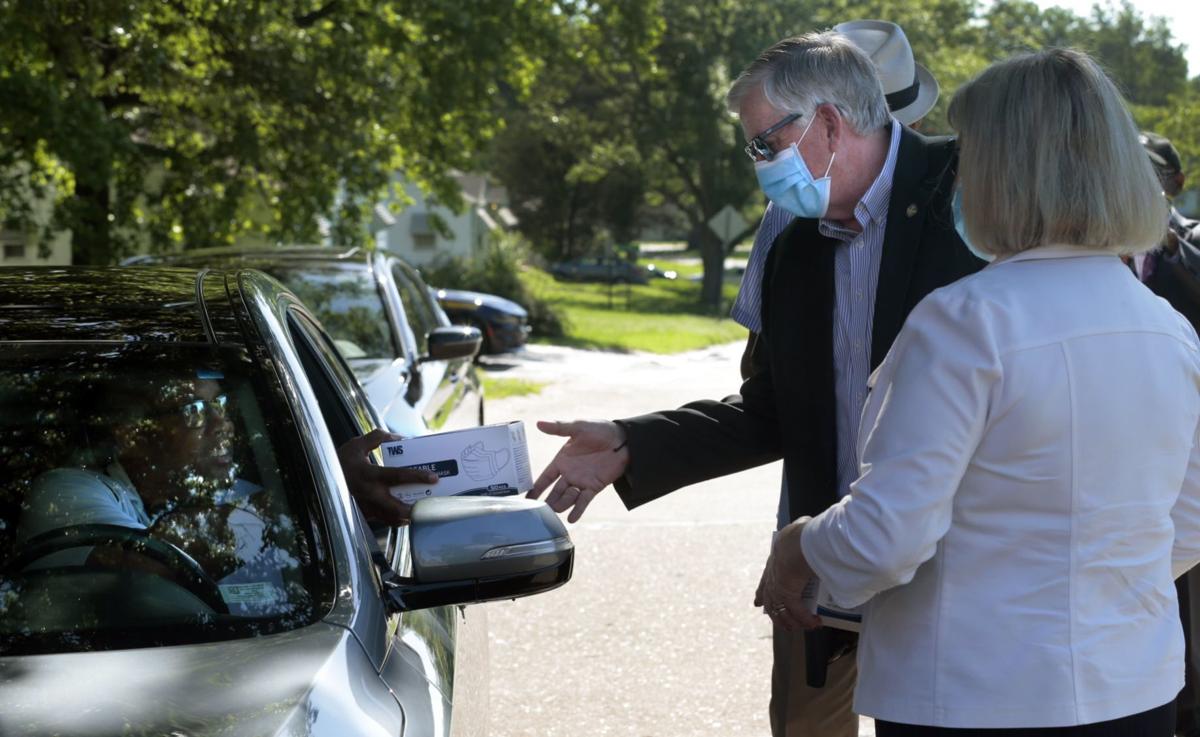 Governor meets clergy distributing masks to area churches