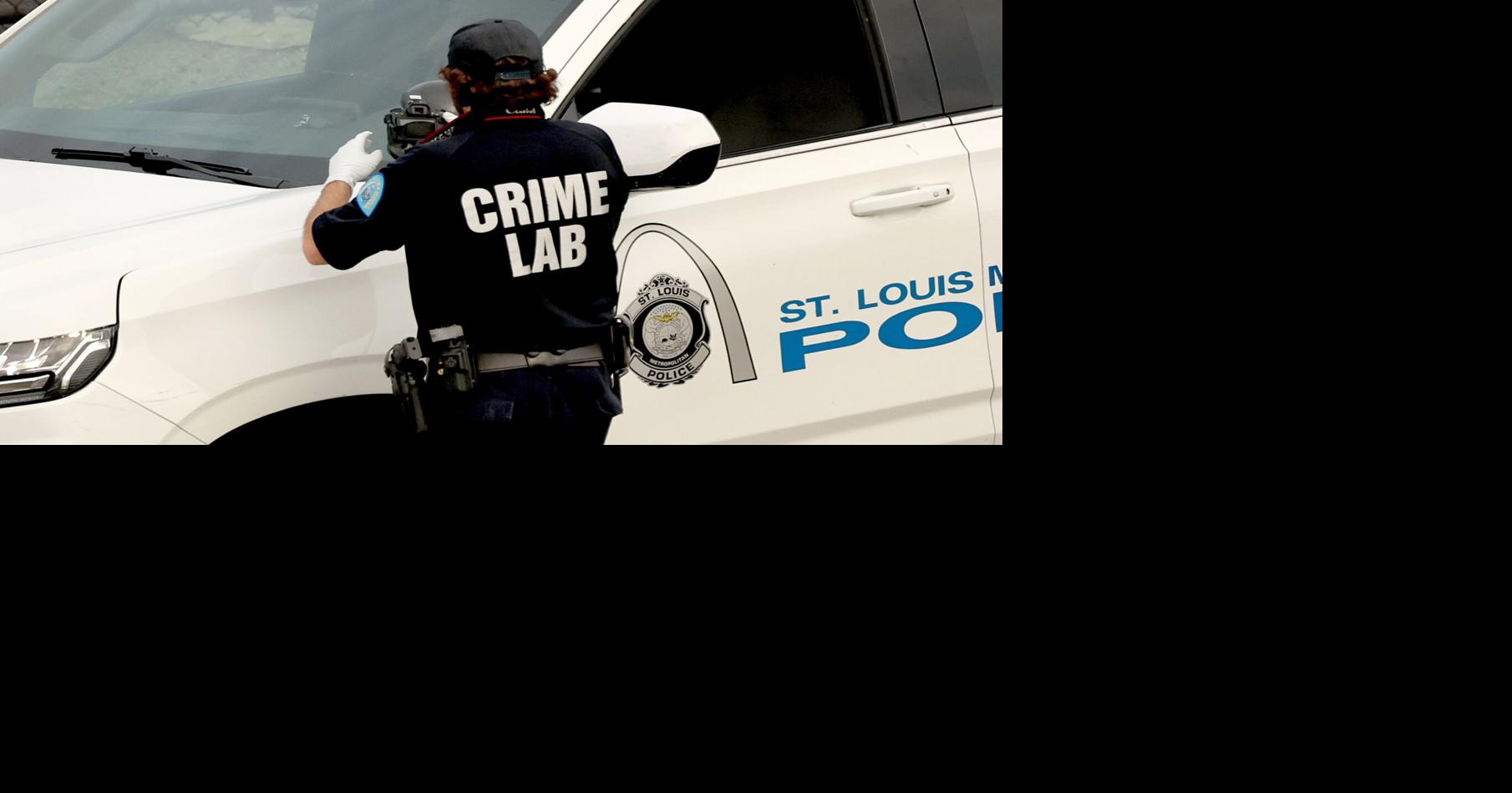 Man charged with shooting at cops at St. Louis apartment