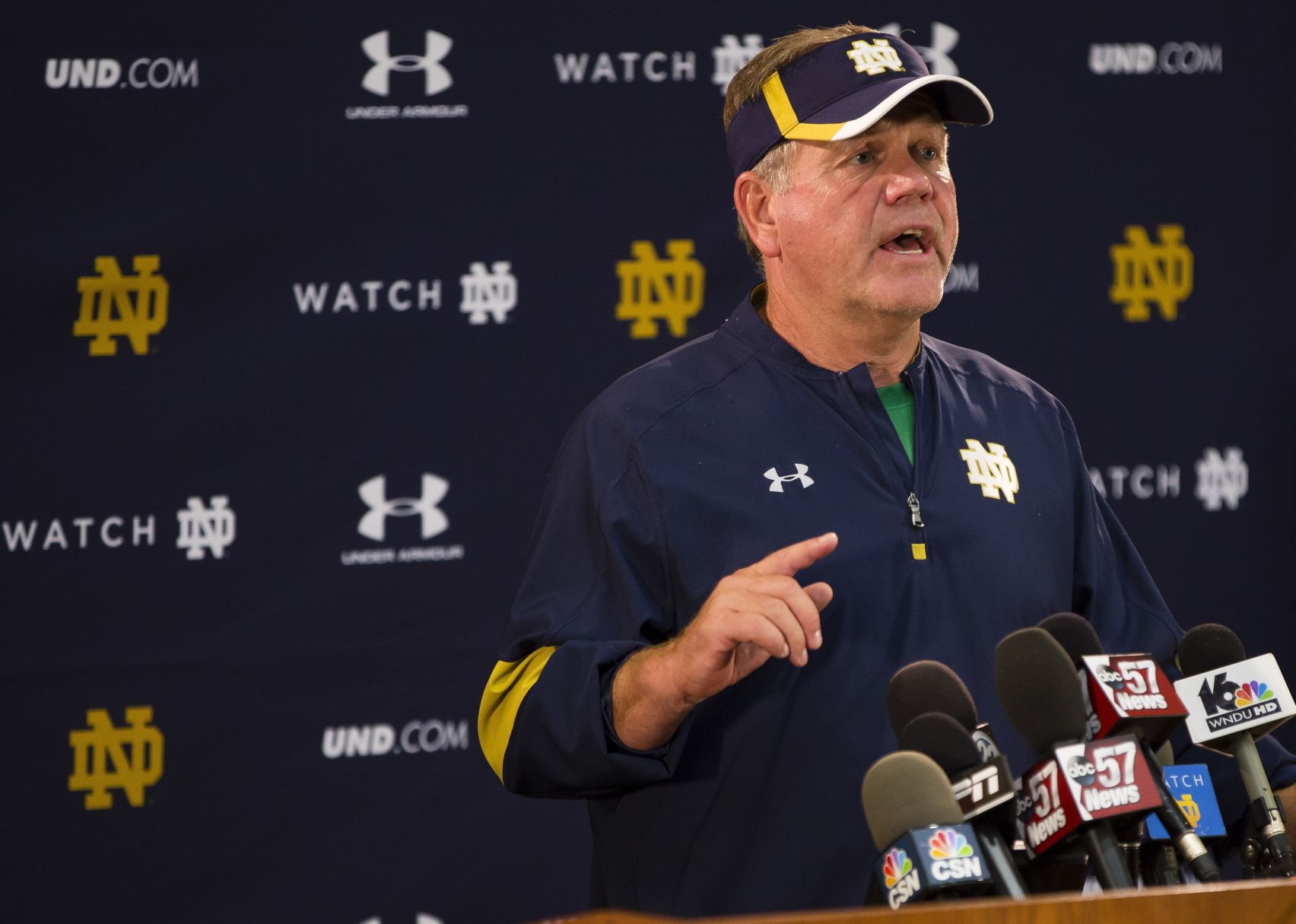 Notre Dame has high expectations for healthy RB Josh Adams