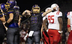 Ben Mohesky's pick-six, Zac Kem's performance highlight Eureka's victory against Kirkwood
