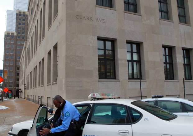 Move to new St. Louis police headquarters closer, more expensive | Law and order | 0