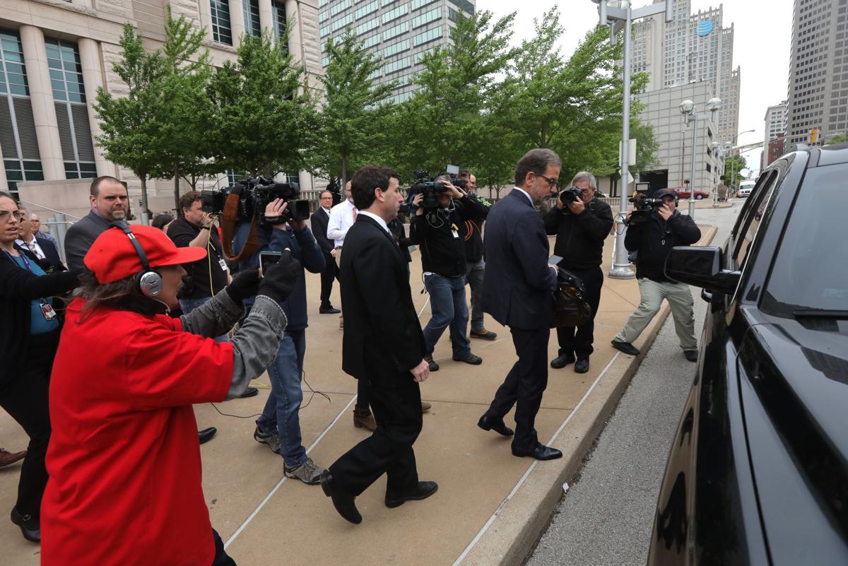 Steve Stenger leaving court