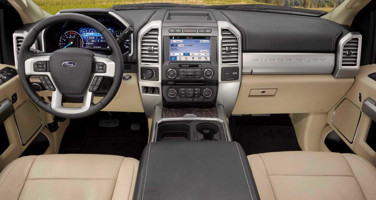 2018 Ford F 250 Super Duty And We Thought Our Platinum Trim 2018 Ford F 250 Super Duty And We Thought Our Platinum Trim Was Plush Automotive Stltoday