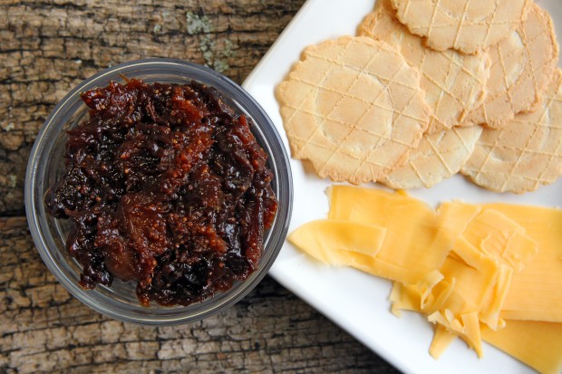 Mostarda (Fig and Prune Chutney)