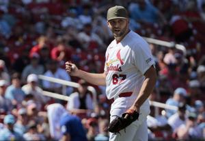 Cardinals miss the sweep against the Royals, lose 2-0