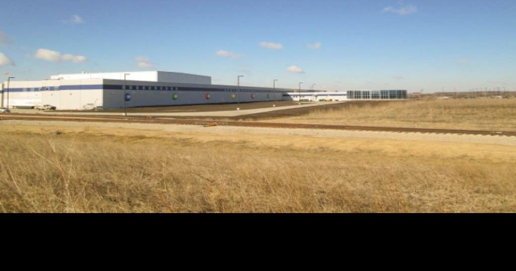 McCarthy Building Cos. completes building a Mars Chocolate plant in