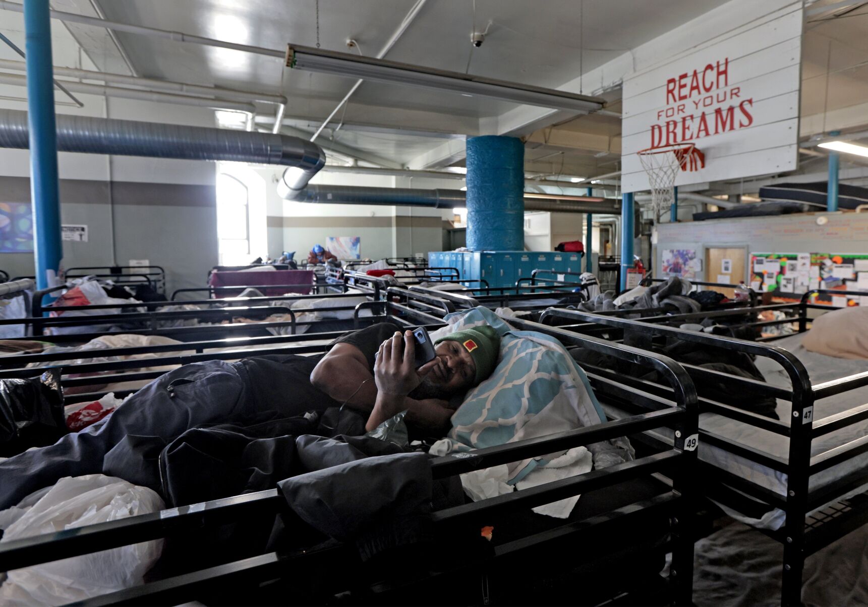 St. Louis homeless shelter finds a home. Neighbors are mad.
