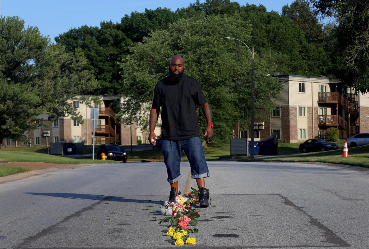 Family Friends Activists Rebuild Memorial To Michael Brown On Eve Of Fourth Anniversary Law And Order Stltoday Com