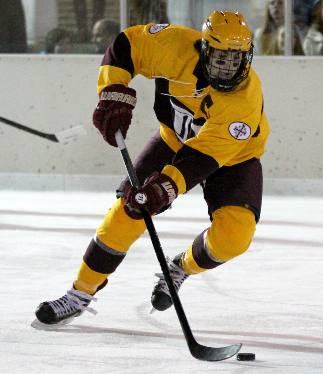 De Smet knocks off SLUH in outdoor event's spotlight game High School